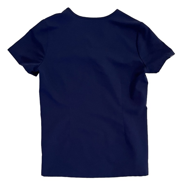 Figs • Catarina Navy Blue One-Pocket V-Neck Scrub Top - M - Picture 5 of 11